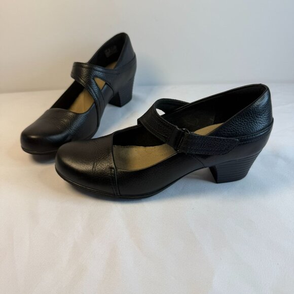 Clarks Emslie Lulin Women’s Size 6.5 Black Leather Mary Jane Comfort Pump Work - Picture 1 of 13